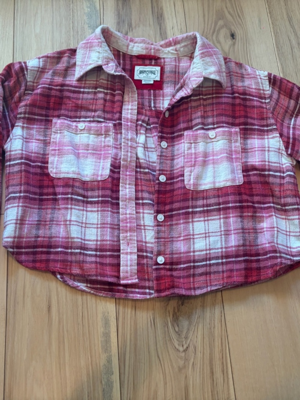 American Eagle Pink & Red Plaid Cropped Flannel Shirt - XS